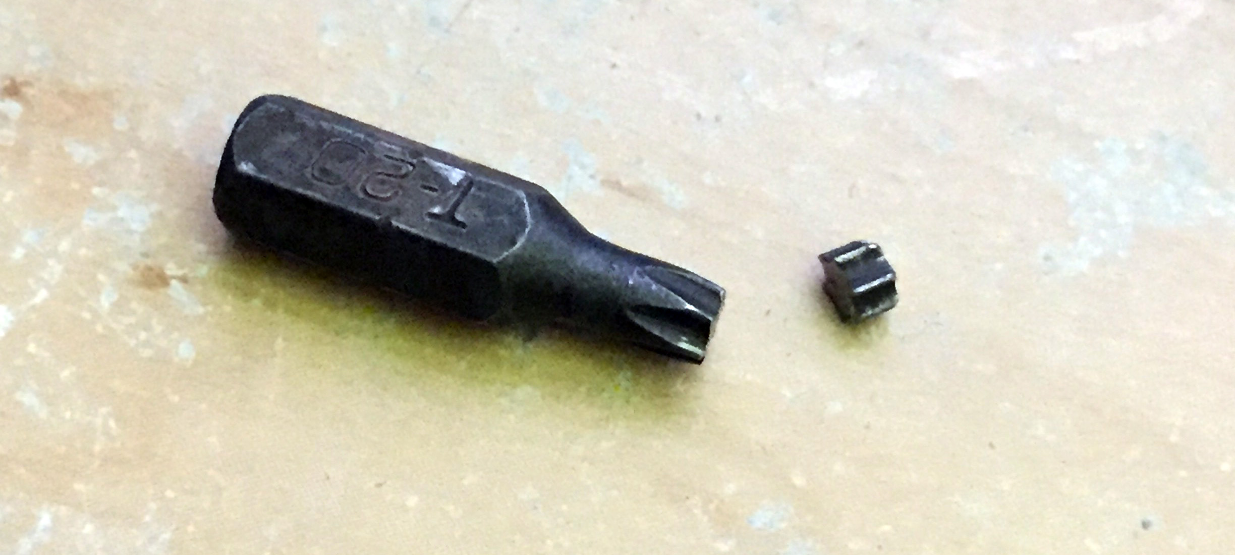 Removing chuck from dewalt drill HeavyMod